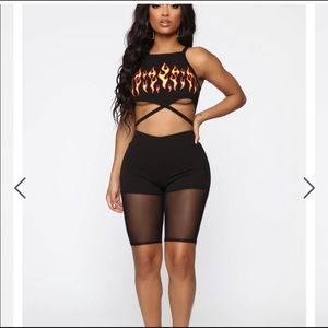 Fashion Nova 2 piece set